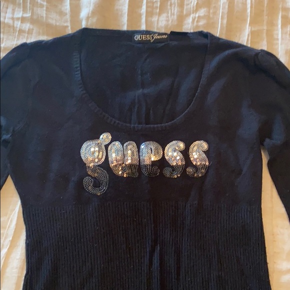 COPY - Guess Sweater - Picture 2 of 4